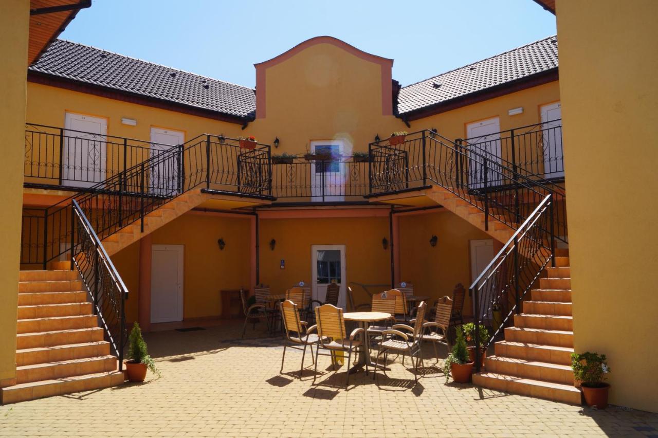 Diament Bed and Breakfast Rewal Buitenkant foto