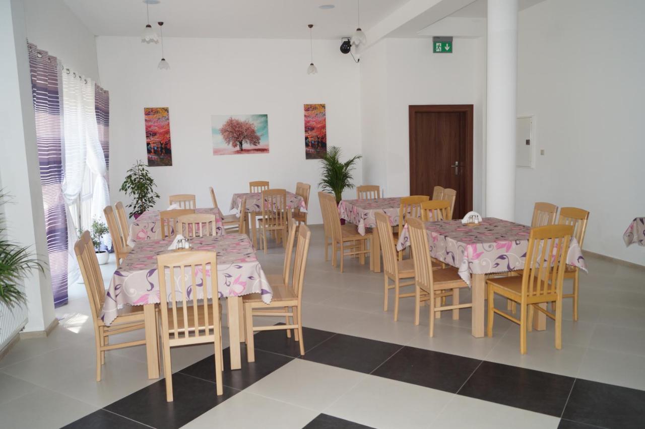 Diament Bed and Breakfast Rewal Buitenkant foto