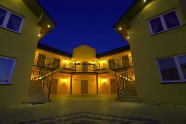 Diament Bed and Breakfast Rewal Buitenkant foto